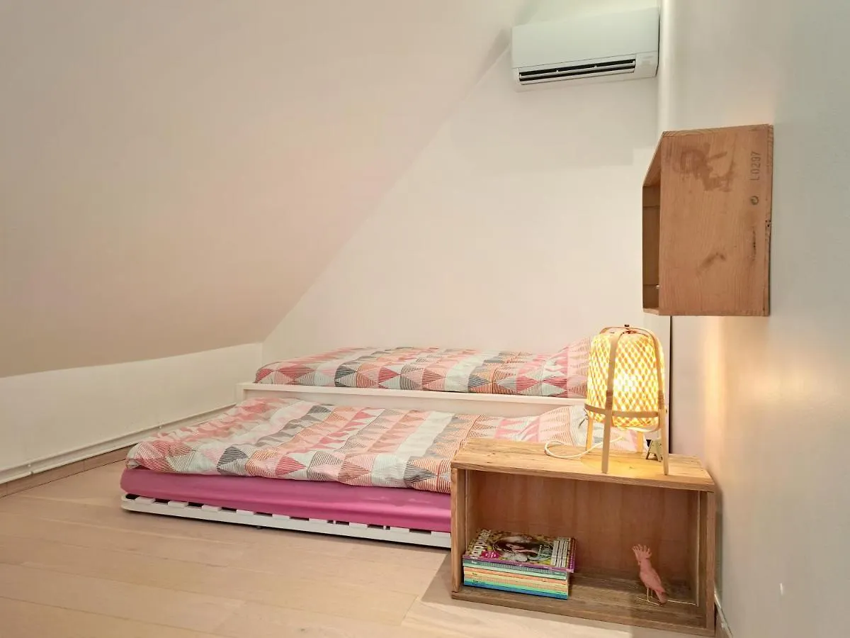 Homestay Guest House Tomorrowland Kontich Belgium